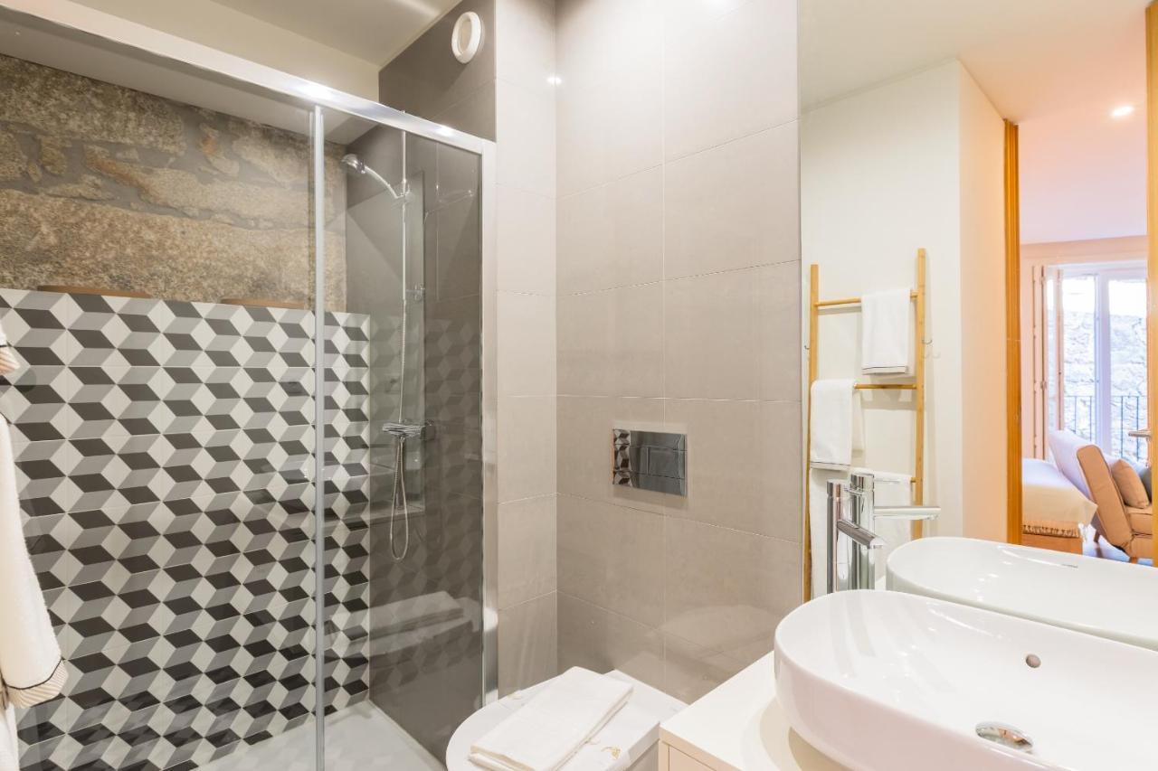 Clérigos Tower - Experience In Appartement Oporto